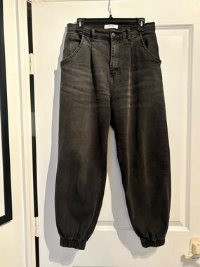 Washed Black Balloon Fit Jeans With Elastic Bottom Hem